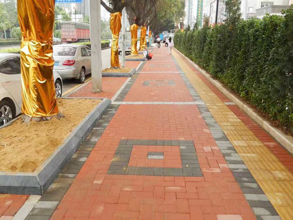 環保彩磚的生產工藝是什么